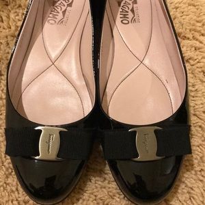 Black patent ferragamo flats